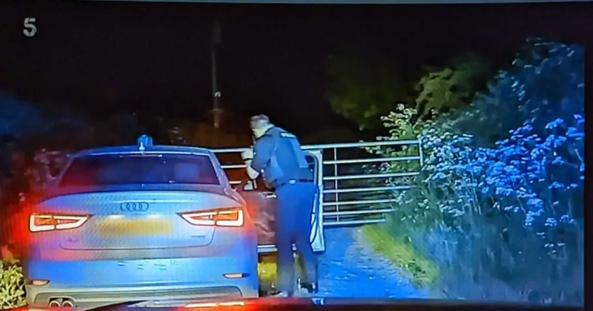 High-Speed Chase: Texting Drivers Refuel At 90mph, Defying Police High-Speed Chase: Texting Drivers Refuel At 90mph, Defying Police