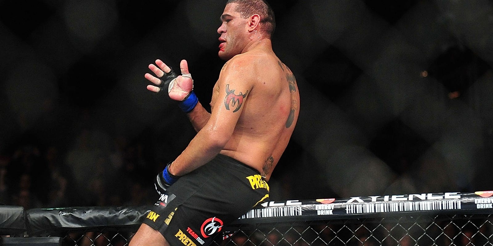 How Jean Silva's Upset Victory Earned Him A UFC Contract How Jean Silva's Upset Victory Earned Him A UFC Contract