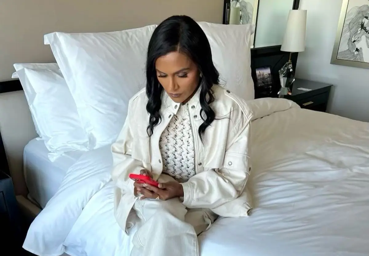 Hulu Orders Mindy Kaling's New Adult Comedy Series Hulu Orders Mindy Kaling's New Adult Comedy Series