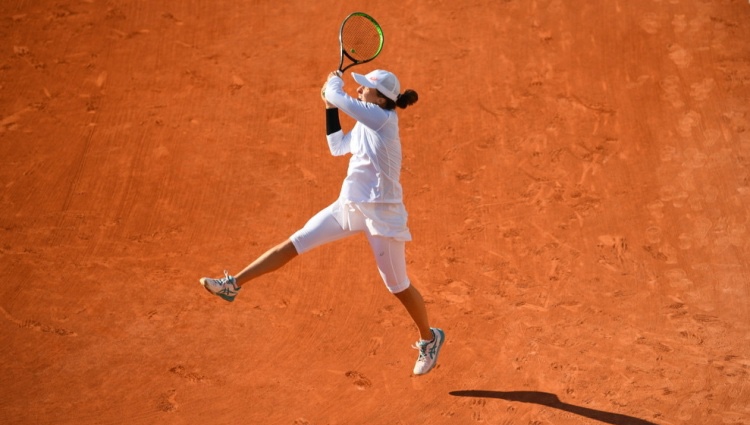 Iga Świątek's Madrid Open Win; Alex De Minaur's Straight-Sets Loss Iga Świątek's Madrid Open Win; Alex De Minaur's Straight-Sets Loss