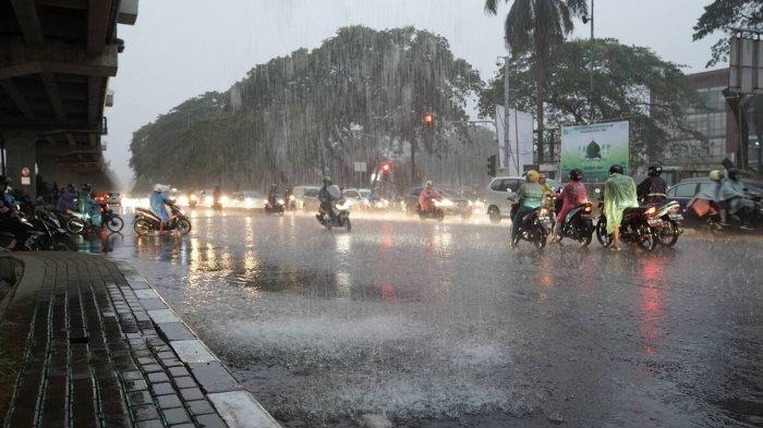 Info Cuaca Jawa Timur: Hujan Terus Mengguyur, 24 Maret 2024 Info Cuaca Jawa Timur: Hujan Terus Mengguyur, 24 Maret 2024