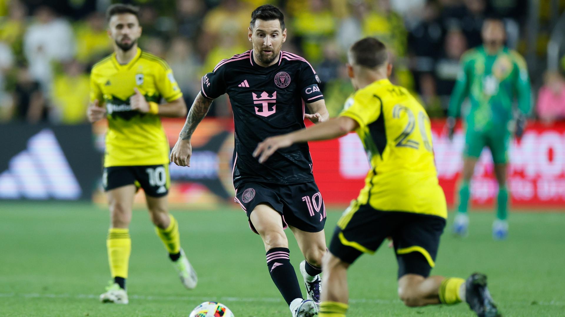 Inter Miami Defeats Columbus Crew 1-0 Before Record Crowd Inter Miami Defeats Columbus Crew 1-0 Before Record Crowd