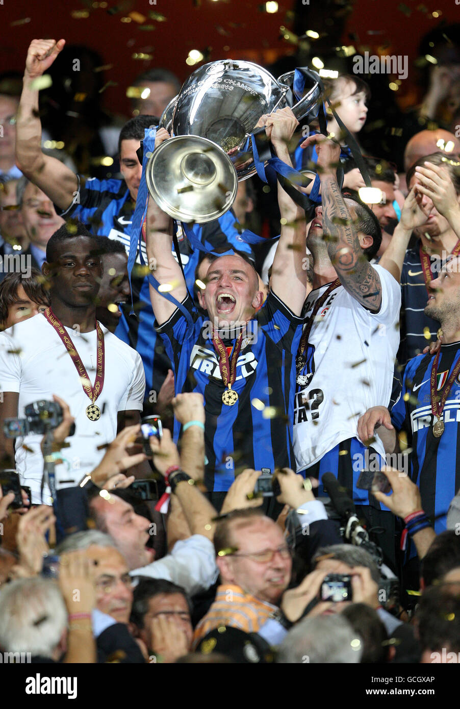 Inter Milan Secures Crucial Champions League Victory Against Bayern Inter Milan Secures Crucial Champions League Victory Against Bayern