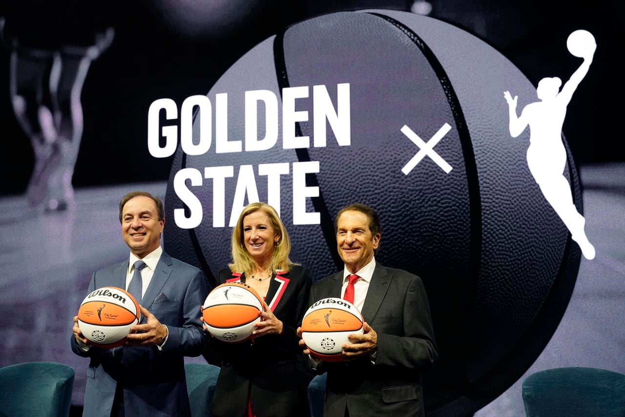 Is Eminem Joining A Bid For A WNBA Franchise? Is Eminem Joining A Bid For A WNBA Franchise?