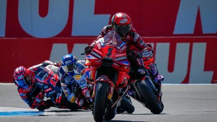 Jadwal Lengkap MotoGP Inggris 2025: Jam Tayang & Info Balapan Jadwal Lengkap MotoGP Inggris 2025: Jam Tayang & Info Balapan