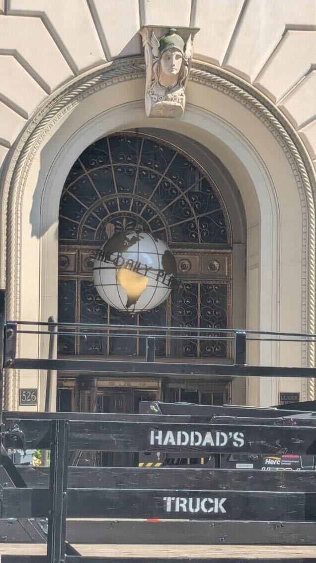 James Gunn's Daily Planet Set Photo: A Hidden Superman Easter Egg? James Gunn's Daily Planet Set Photo: A Hidden Superman Easter Egg?