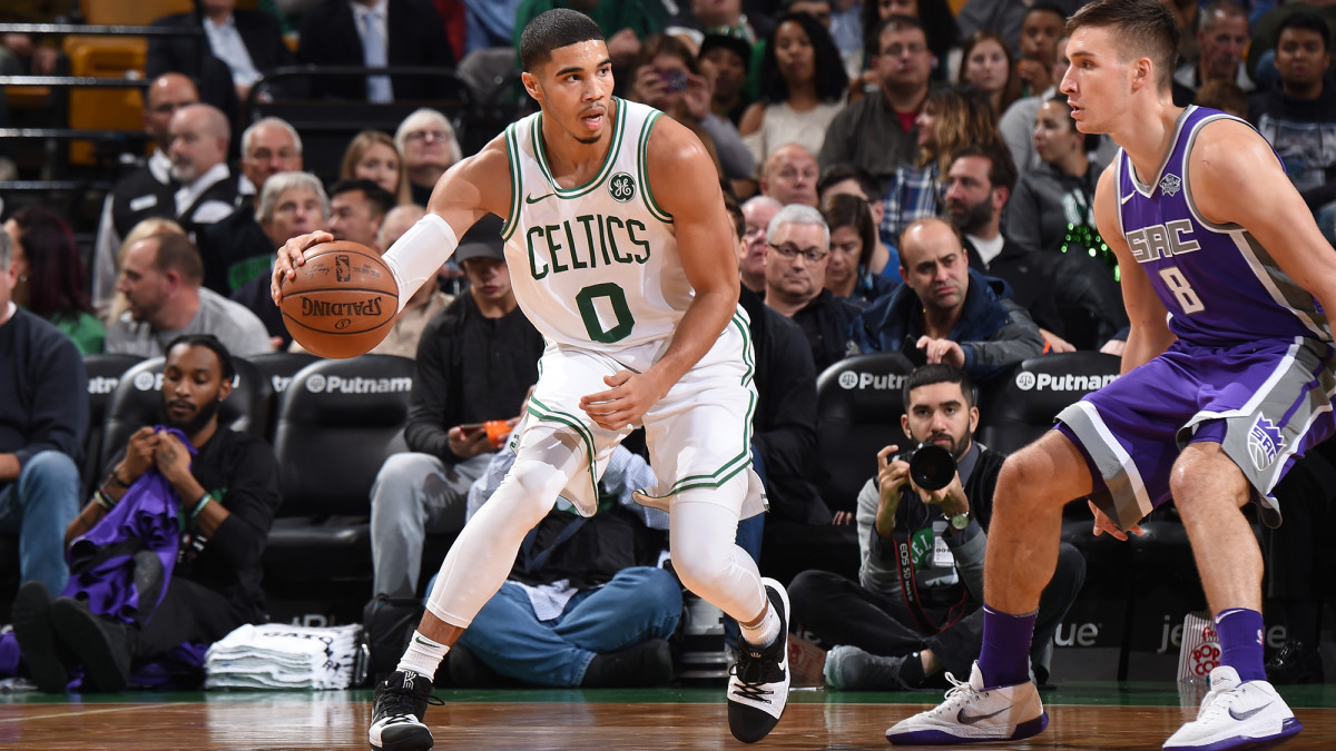 Jayson Tatum Ankle Injury: Celtics Face Uncertainty After Star's Visible Pain Jayson Tatum Ankle Injury: Celtics Face Uncertainty After Star's Visible Pain