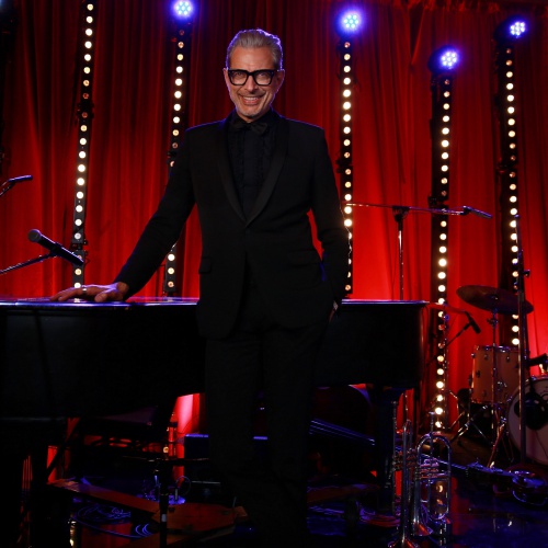 Jeff Goldblum Releases Surprise Jazz Album Jeff Goldblum Releases Surprise Jazz Album