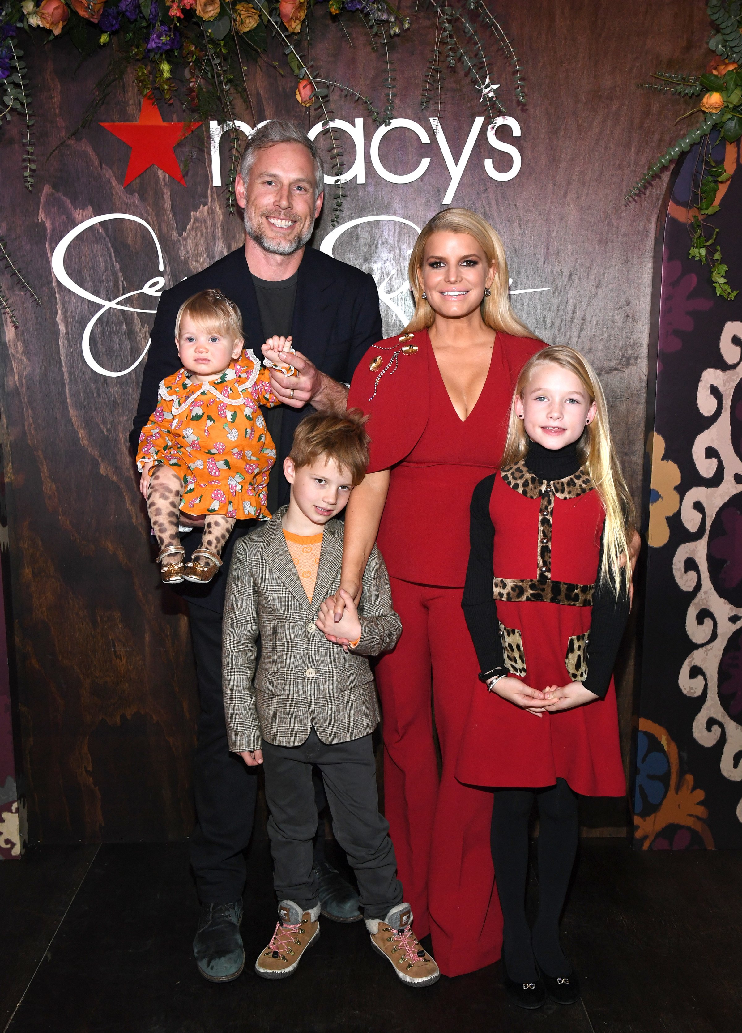 Jessica Simpson Credits Eric Johnson For Supporting Her Musical Comeback Jessica Simpson Credits Eric Johnson For Supporting Her Musical Comeback