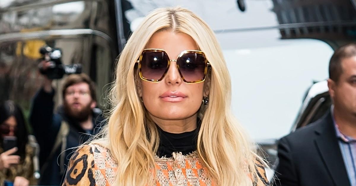 Jessica Simpson Delights Fans With Performance After 15-Year Break Jessica Simpson Delights Fans With Performance After 15-Year Break