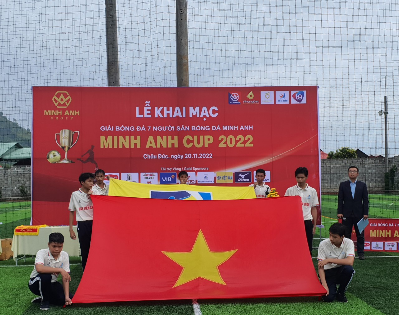 Khai Mạc Giải Bóng Đá Thanh Niên Thành Phố Huế Lần Thứ VII: Không Khí Sôi Động Và Lễ Khai Mạc Ấn Tượng Khai Mạc Giải Bóng Đá Thanh Niên Thành Phố Huế Lần Thứ VII: Không Khí Sôi Động Và Lễ Khai Mạc Ấn Tượng