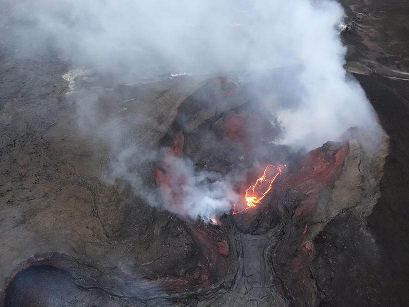 Kilauea Volcano's 40-Year-Old Eruption Pattern Resurfaces Kilauea Volcano's 40-Year-Old Eruption Pattern Resurfaces