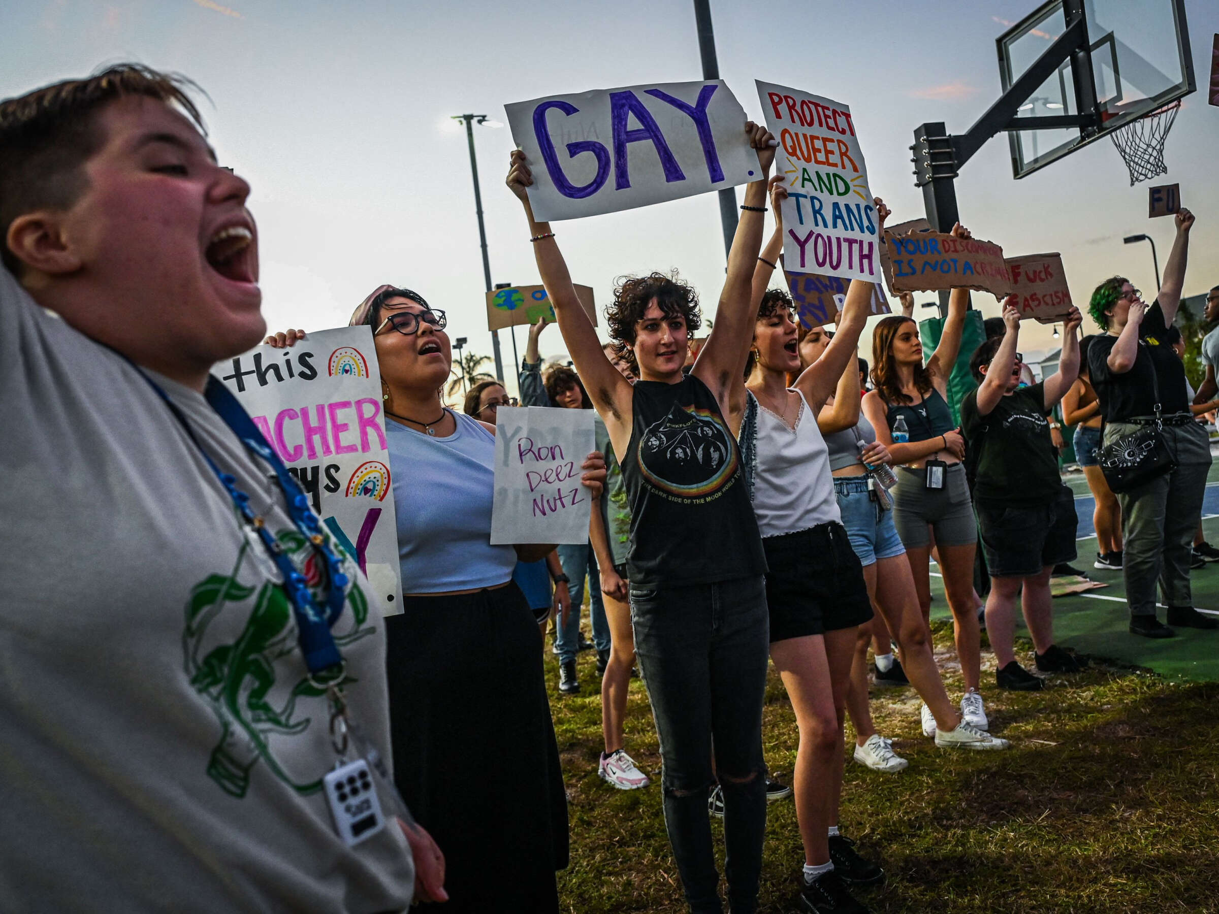 Kormányépületben Letartóztattak Egy Transznemű Nőt Florida Államban Kormányépületben Letartóztattak Egy Transznemű Nőt Florida Államban