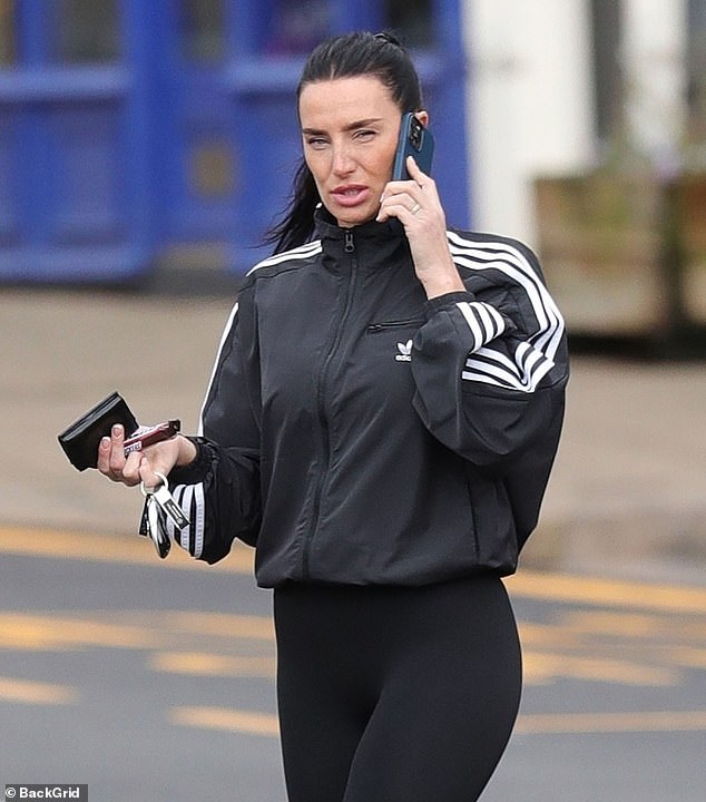 Kyle Walker's Wife Annie Kilner Seen Out And About After Husband's Night Out Kyle Walker's Wife Annie Kilner Seen Out And About After Husband's Night Out