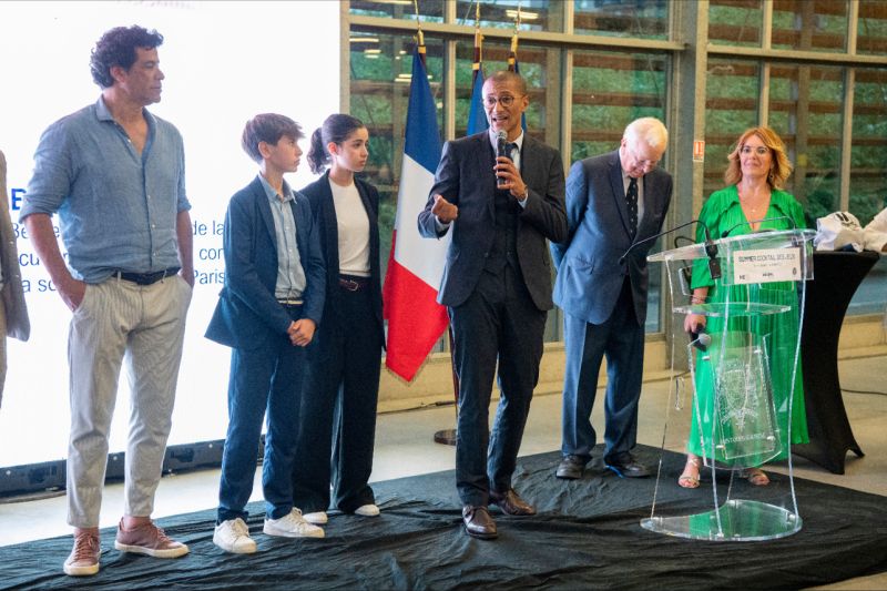 L'unité Du PS En Jeu : Bouamrane Face À Faure Au Congrès L'unité Du PS En Jeu : Bouamrane Face À Faure Au Congrès