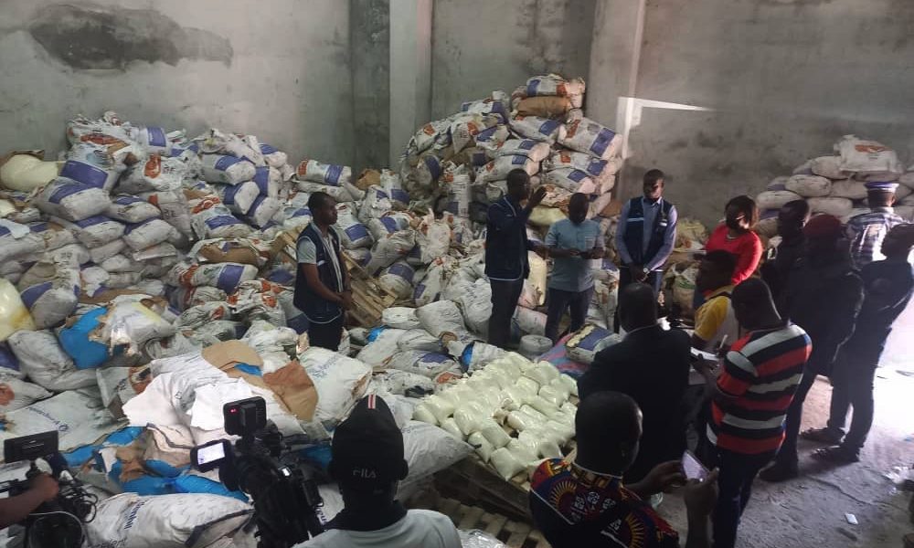 La Brigade De Contrôle Rapide (BCR) En Action : Inspections Inattendues Dans Les Marchés D'Abidjan La Brigade De Contrôle Rapide (BCR) En Action : Inspections Inattendues Dans Les Marchés D'Abidjan