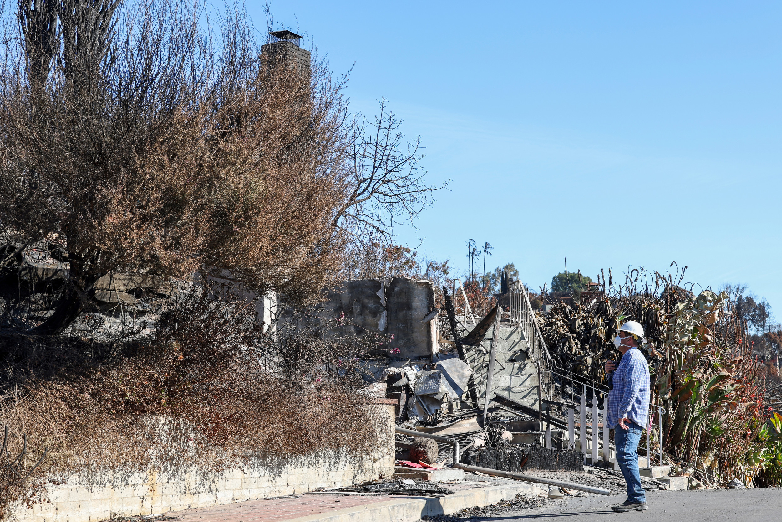 LA Fires Fuel Landlord Price Gouging: A Selling Sunset Star Speaks Out LA Fires Fuel Landlord Price Gouging: A Selling Sunset Star Speaks Out