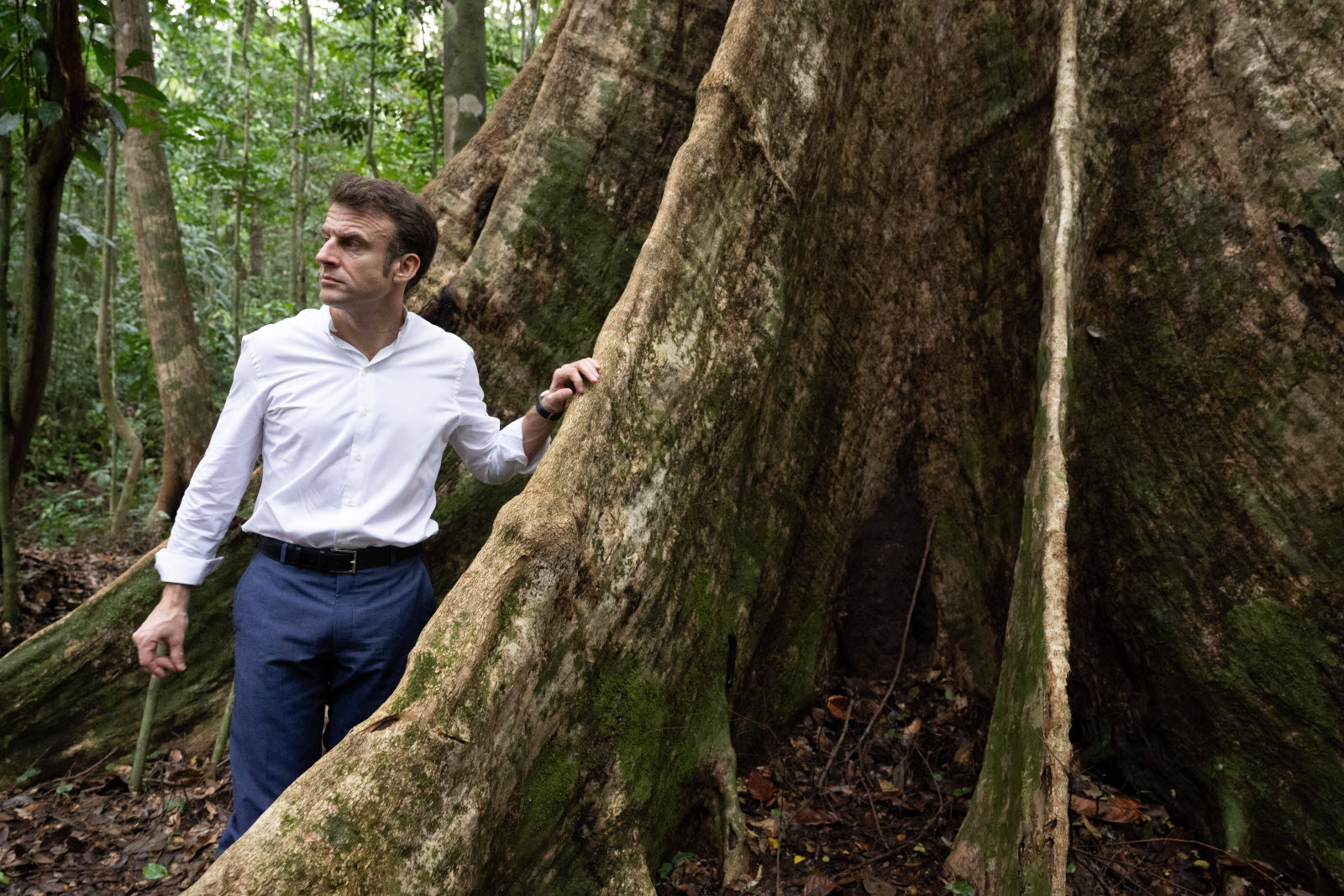 La Françafrique: Macron Annonce Une Nouvelle Ère Au Gabon La Françafrique: Macron Annonce Une Nouvelle Ère Au Gabon