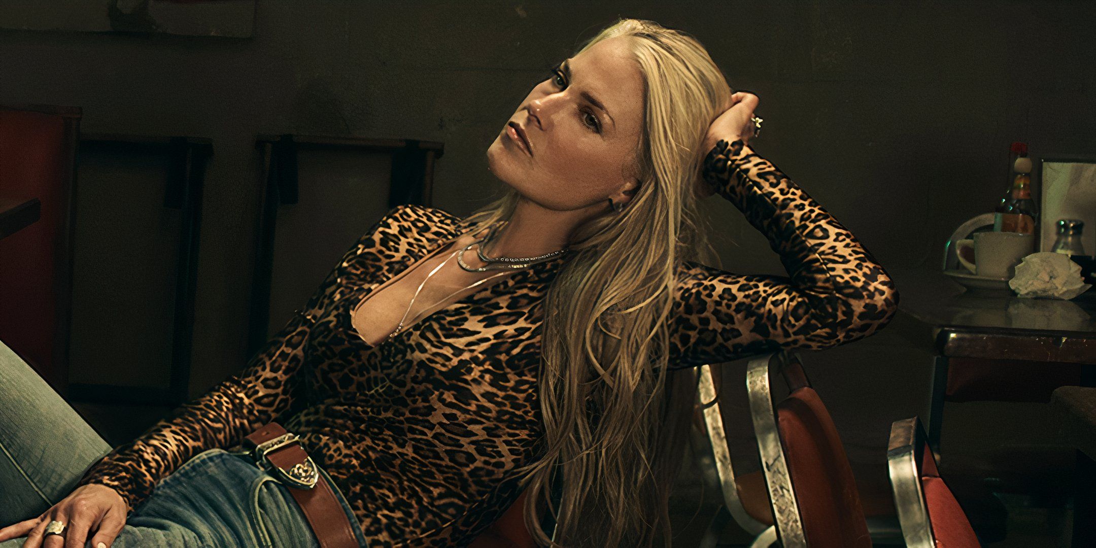 Landman Backlash: Billy Bob Thornton's Defense Of Ali Larter And Angela Norris Landman Backlash: Billy Bob Thornton's Defense Of Ali Larter And Angela Norris