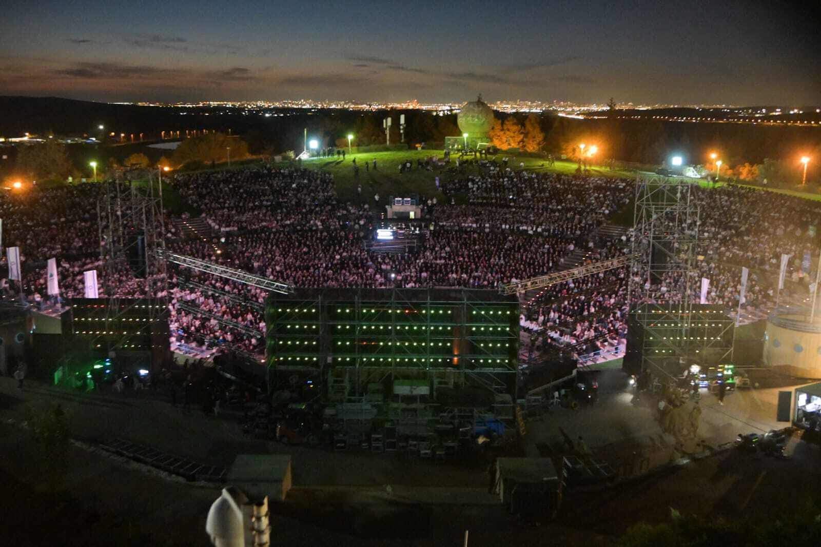 Largest English-Language Yom HaZikaron Ceremony Hosted By Masa Israel