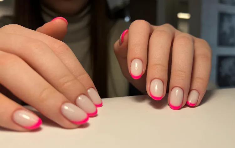 Lavender Milk Nails: Der Sanfte Nageltrend Des Jahres