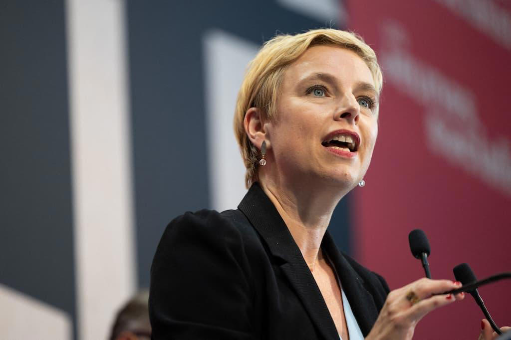 Le Congrès Du PS : Tensions Et Appel À L'union De Bouamrane Le Congrès Du PS : Tensions Et Appel À L'union De Bouamrane
