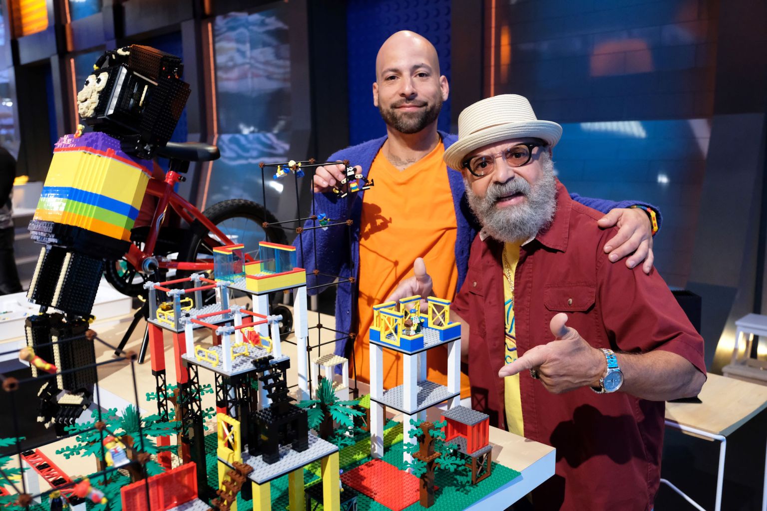 Lego Master Manny Garcia Inspires Students At Veterans Memorial Elementary School Lego Master Manny Garcia Inspires Students At Veterans Memorial Elementary School