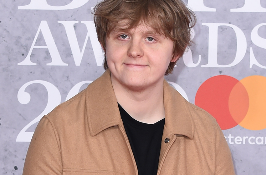 Lewis Capaldi's Mental Health Charity Performance: His First Gig In Two Years Lewis Capaldi's Mental Health Charity Performance: His First Gig In Two Years