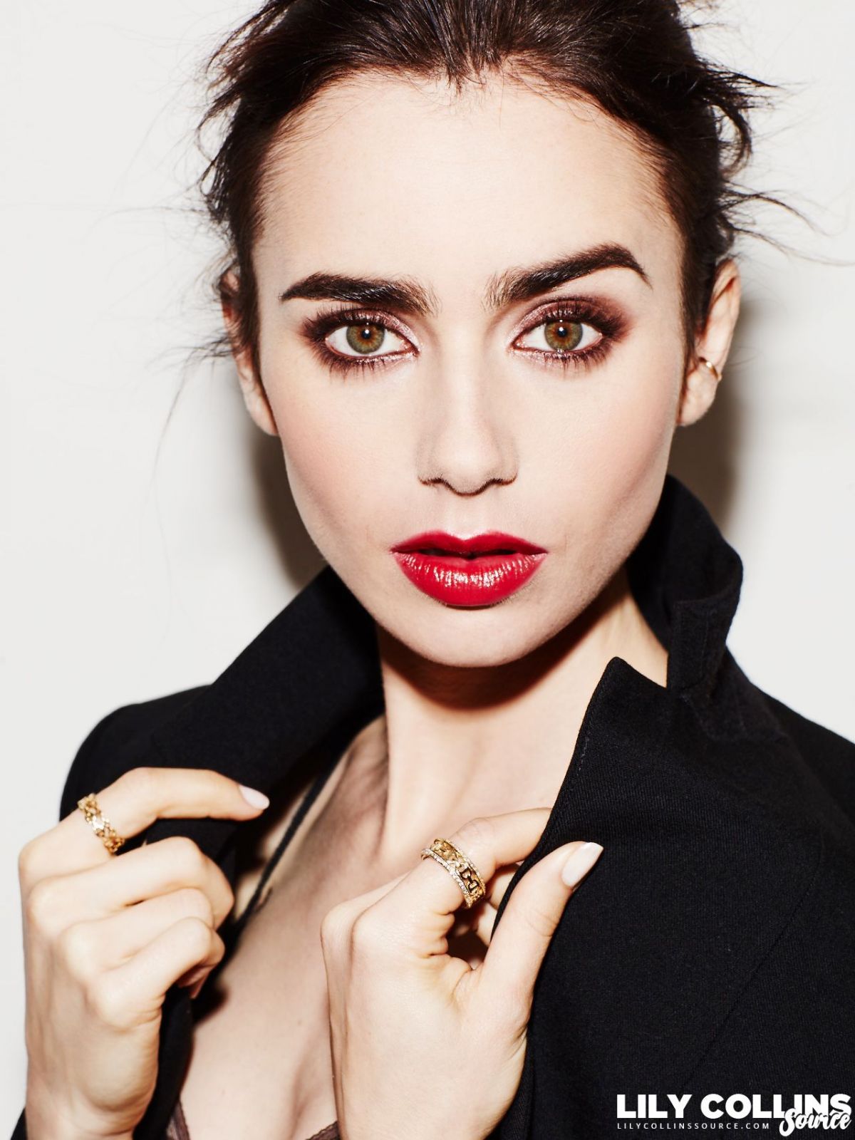 Lily Collins Stars In A New Calvin Klein Ad Campaign Lily Collins Stars In A New Calvin Klein Ad Campaign