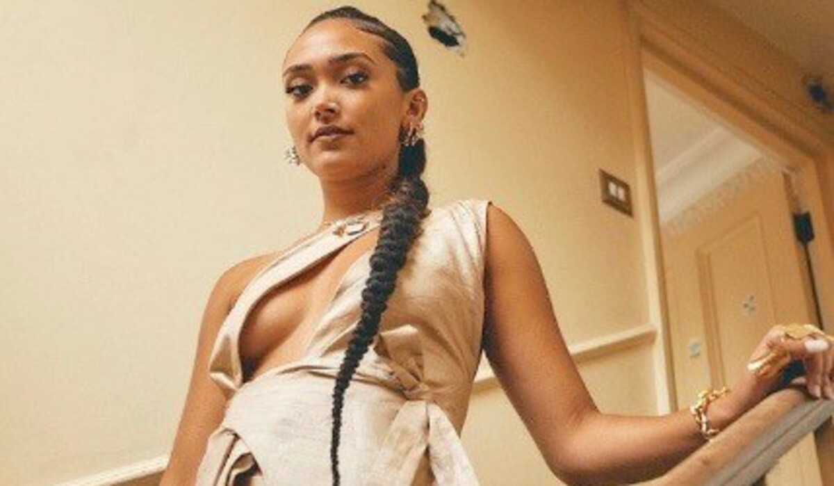 Listen Now: Joy Crookes' Latest Single, Carmen Listen Now: Joy Crookes' Latest Single, Carmen