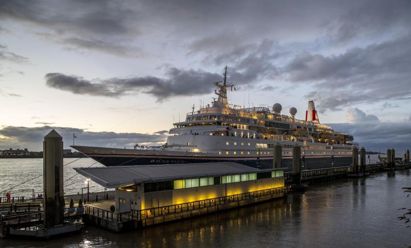 Liverpool Welcomes Giant €360 Million Cruise Liner Liverpool Welcomes Giant €360 Million Cruise Liner