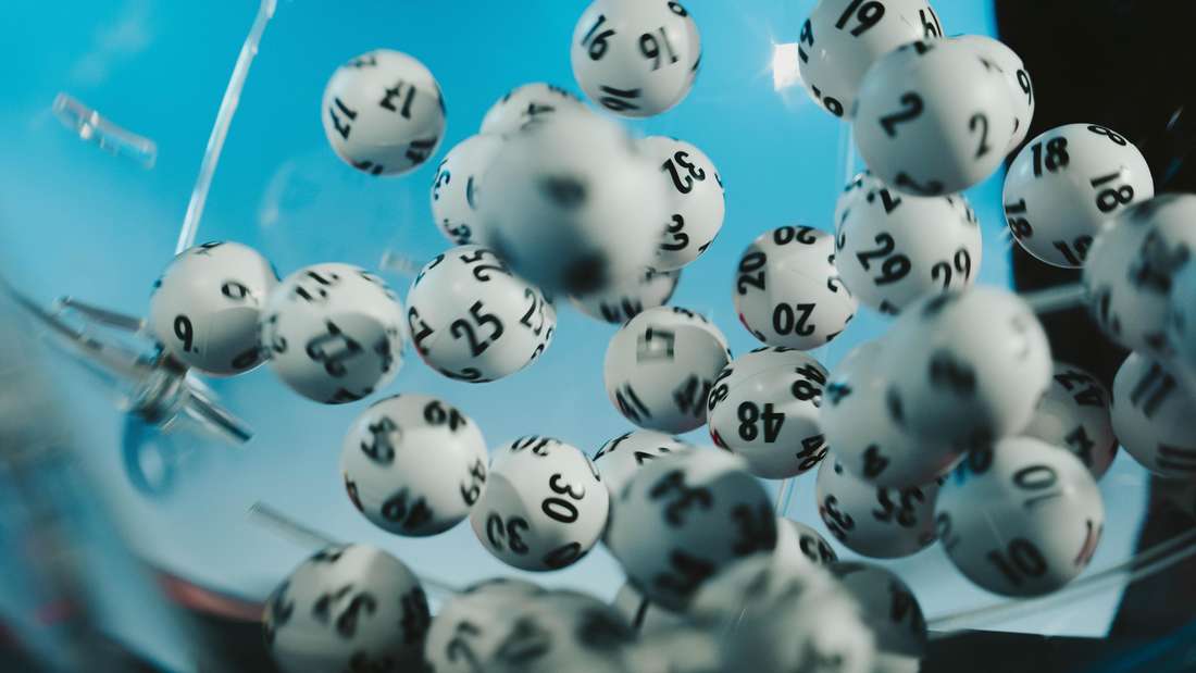 Lotto 6aus49: Gewinnzahlen Und Quoten Vom 19. April 2025 Lotto 6aus49: Gewinnzahlen Und Quoten Vom 19. April 2025