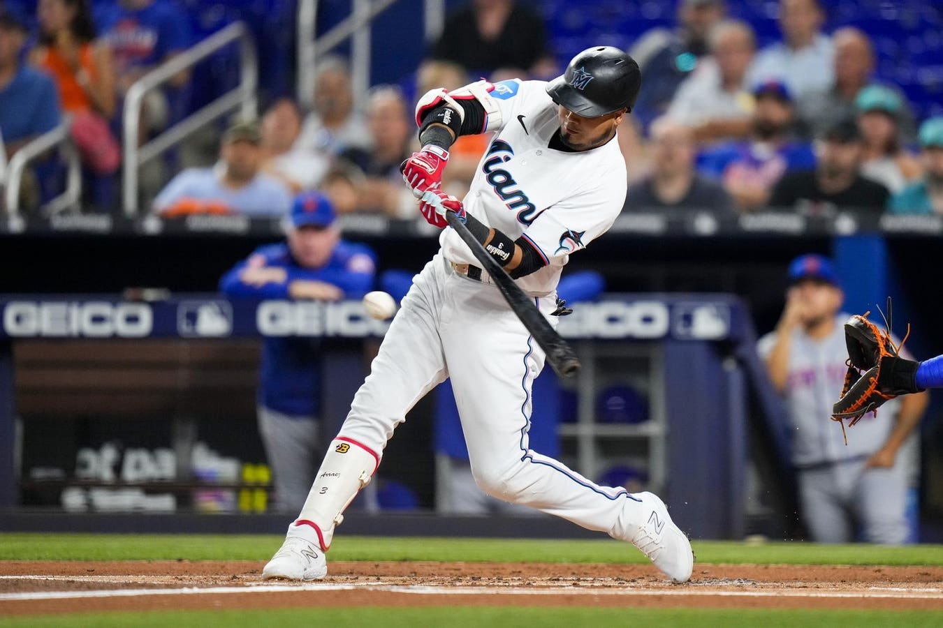Luis Arraez (San Diego Padres) On 7-Day Concussion IL Luis Arraez (San Diego Padres) On 7-Day Concussion IL