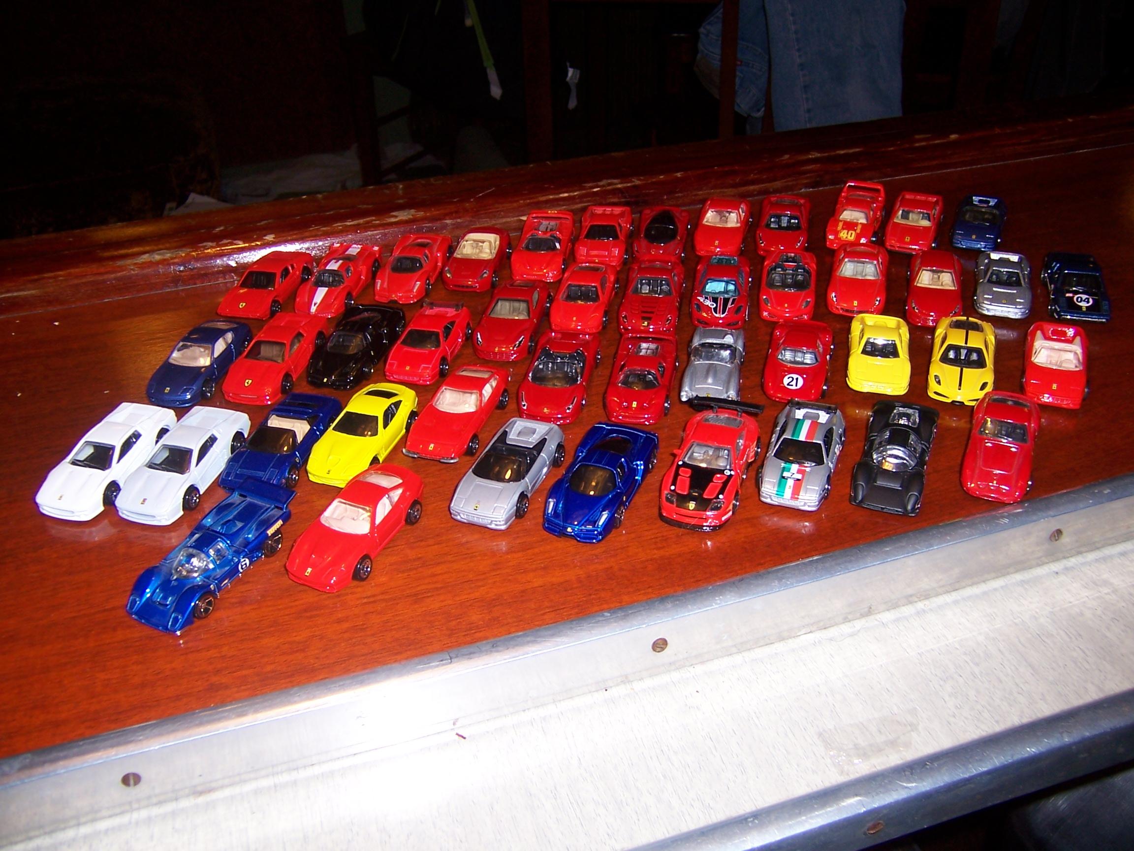 Mamma Mia! The Hottest New Ferrari Hot Wheels Sets Mamma Mia! The Hottest New Ferrari Hot Wheels Sets
