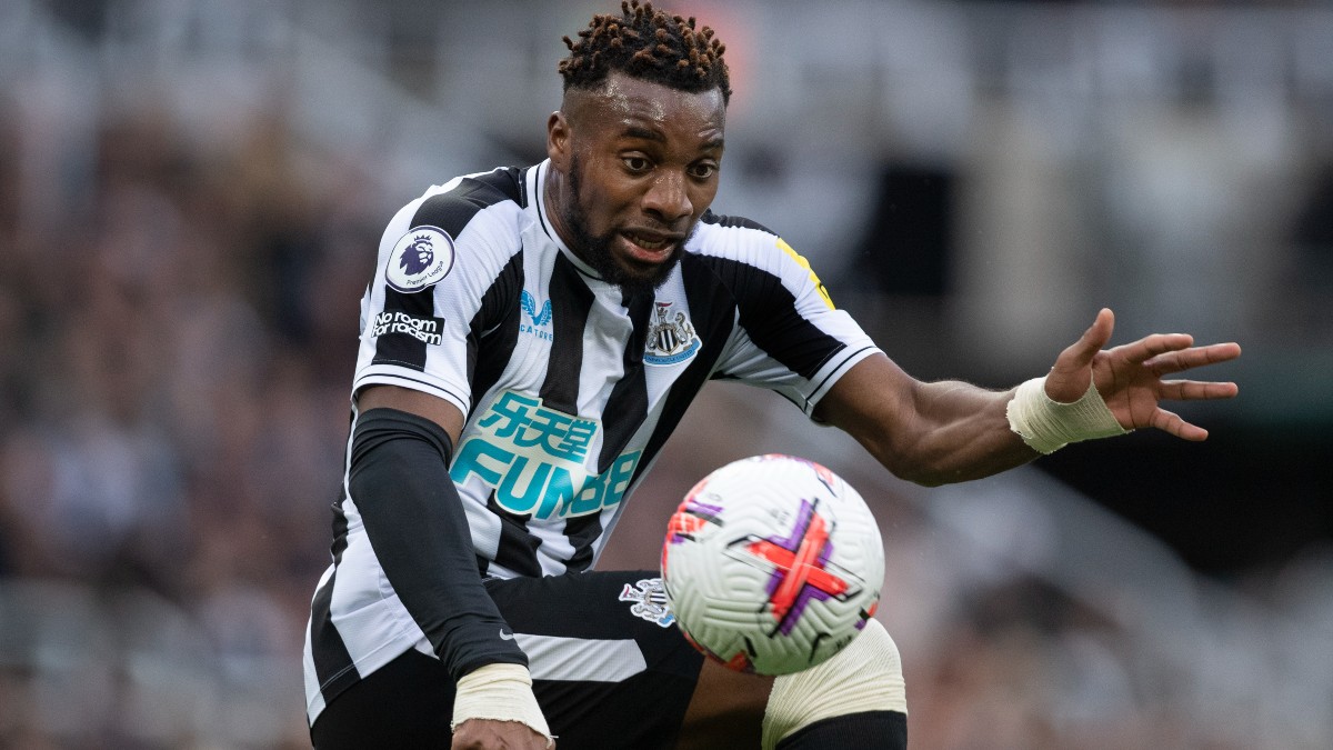 Manchester United And Newcastle Vie For Top Premier League Forward Manchester United And Newcastle Vie For Top Premier League Forward