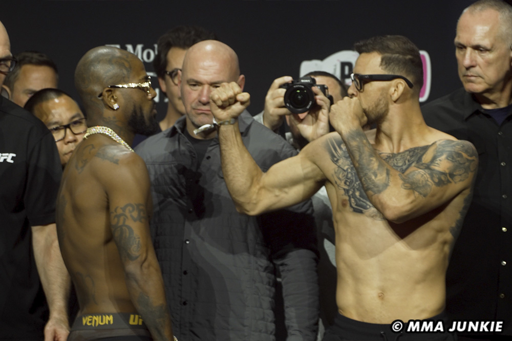 Mauricio Ruffy Perfects Spinning Kick Ahead Of UFC 313: Exclusive Footage Mauricio Ruffy Perfects Spinning Kick Ahead Of UFC 313: Exclusive Footage
