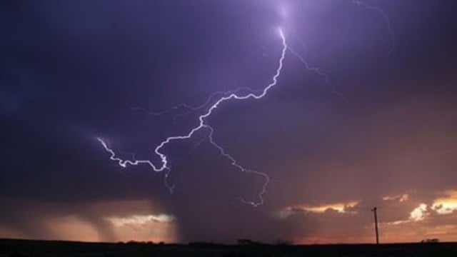 MeT Department Forecasts Thunderstorms For Kolkata And Nearby Regions MeT Department Forecasts Thunderstorms For Kolkata And Nearby Regions