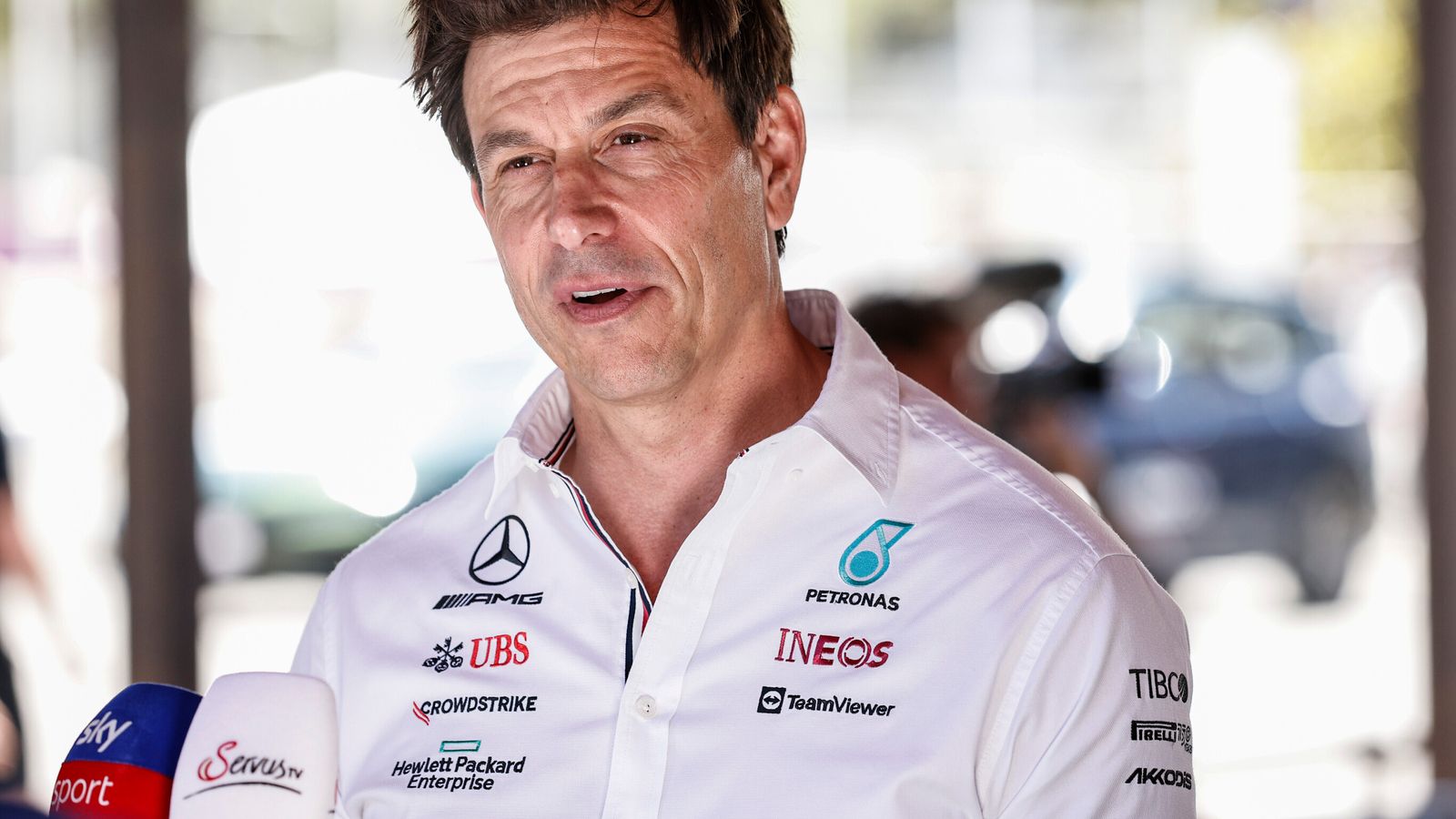Mercedes Boss Wolff Rejects Russell's Mercedes Boss Wolff Rejects Russell's
