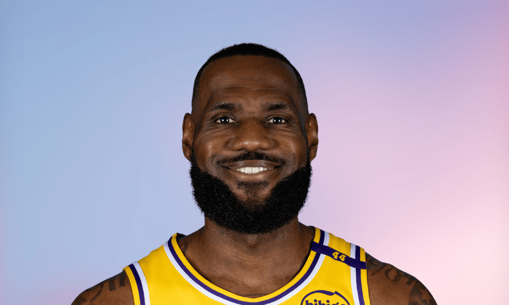 Met Gala 2025: LeBron James Withdraws As Honorary Chair Due To Injury Met Gala 2025: LeBron James Withdraws As Honorary Chair Due To Injury