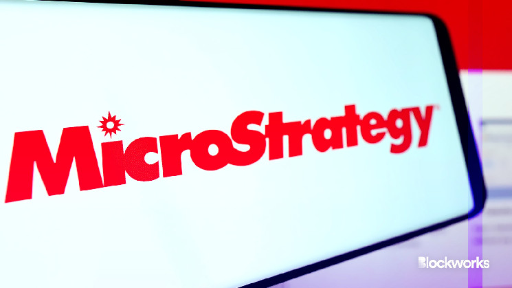 MicroStrategy Vs. Bitcoin In 2025: Which Is The Better Investment? MicroStrategy Vs. Bitcoin In 2025: Which Is The Better Investment?
