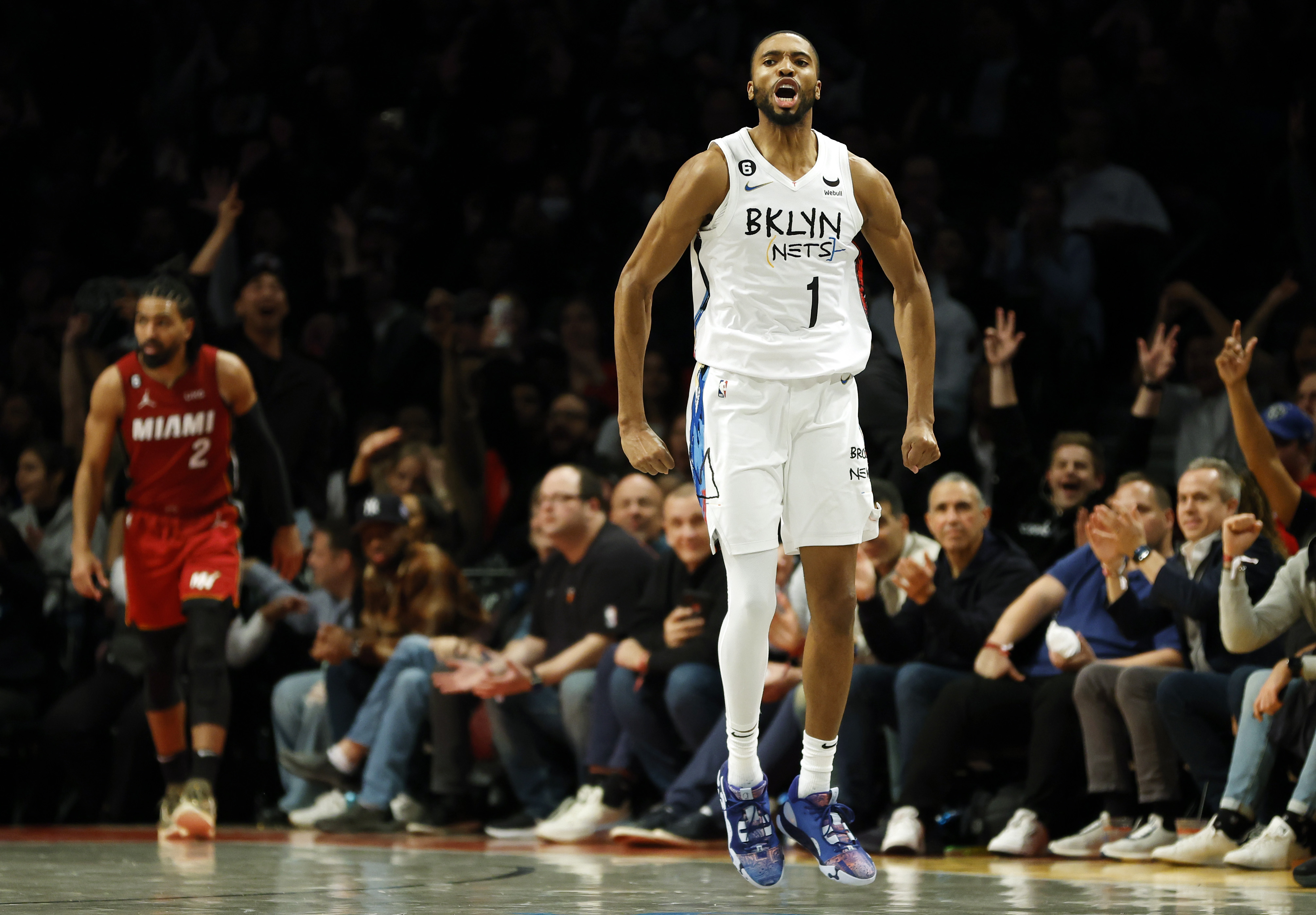 Mike Breen And Mikal Bridges: A Look At The On-Air Exchange Regarding Minutes Mike Breen And Mikal Bridges: A Look At The On-Air Exchange Regarding Minutes