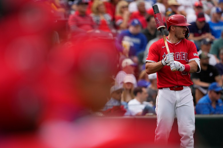 Mike Trout And Mickey Moniak Homer In Angels' Loss To Dodgers Mike Trout And Mickey Moniak Homer In Angels' Loss To Dodgers