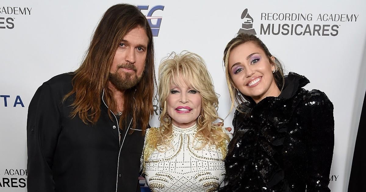Miley Cyrus's Relationship With Billy Ray Cyrus: A Public Breakdown? Miley Cyrus's Relationship With Billy Ray Cyrus: A Public Breakdown?