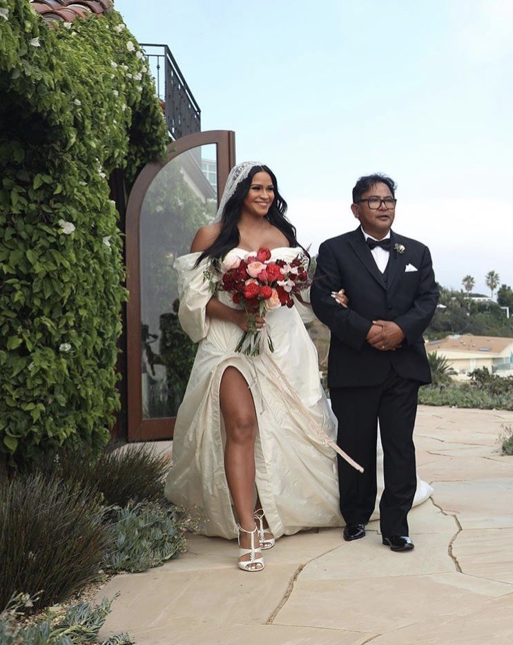 MobLand Premiere: Photos Of Pregnant Cassie Ventura And Alex Fine MobLand Premiere: Photos Of Pregnant Cassie Ventura And Alex Fine