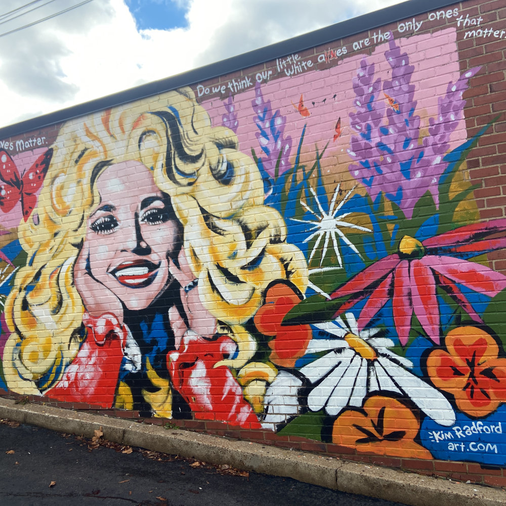 Nashville Muralist Celebrates Black Women Through Art Nashville Muralist Celebrates Black Women Through Art