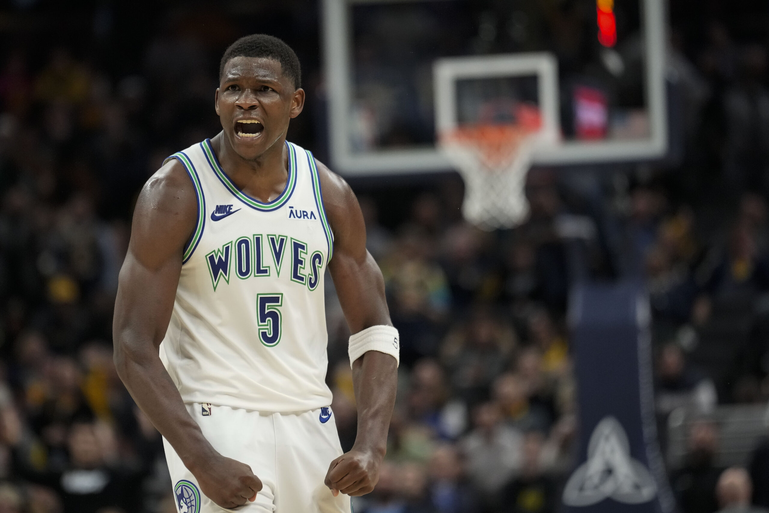 NBA: Anthony Edwards' Hilarious Media Moment Steals The Show From Randle NBA: Anthony Edwards' Hilarious Media Moment Steals The Show From Randle