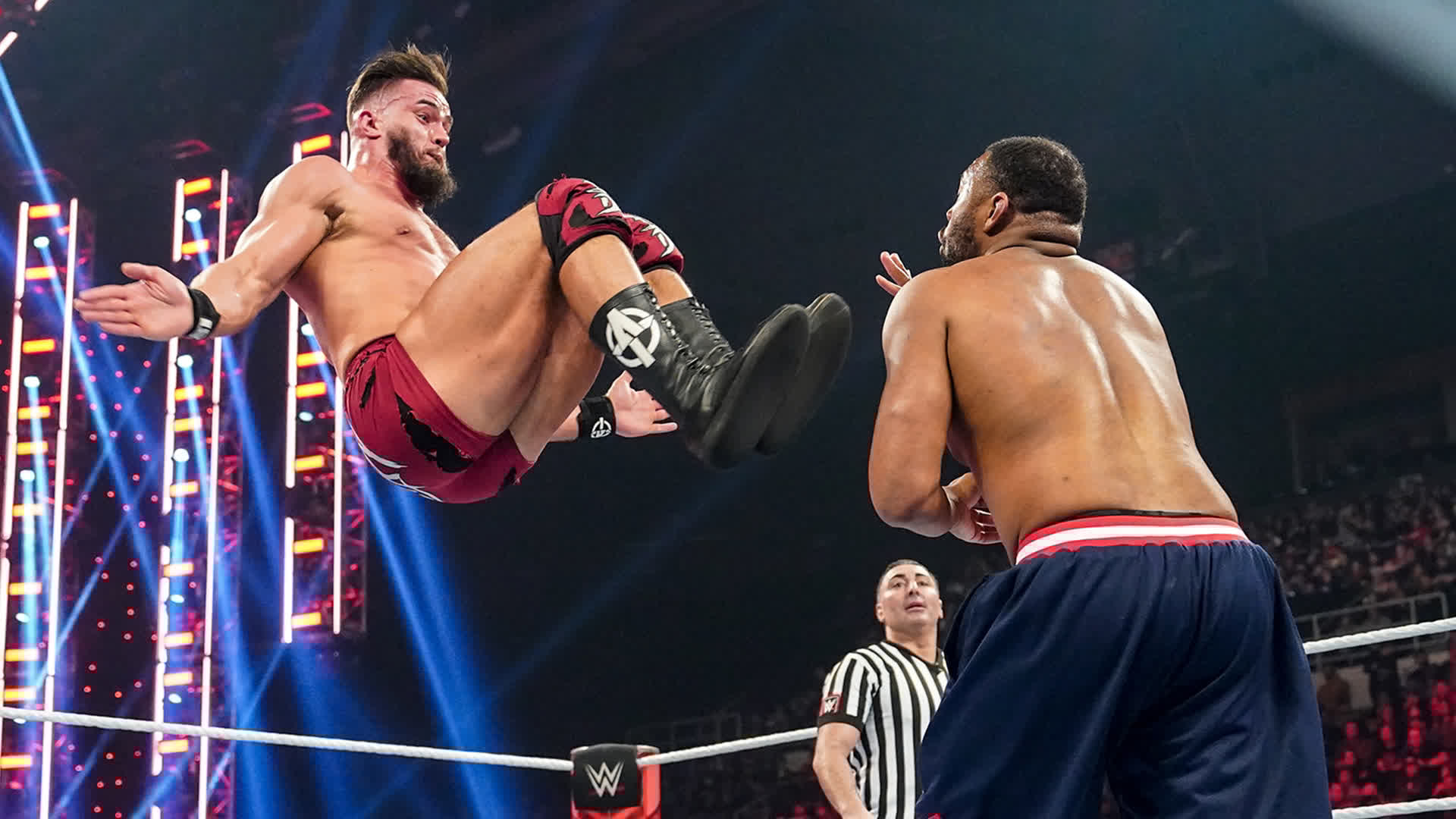 Negative Reception For Tony Hinchcliffe's WWE Segment Negative Reception For Tony Hinchcliffe's WWE Segment
