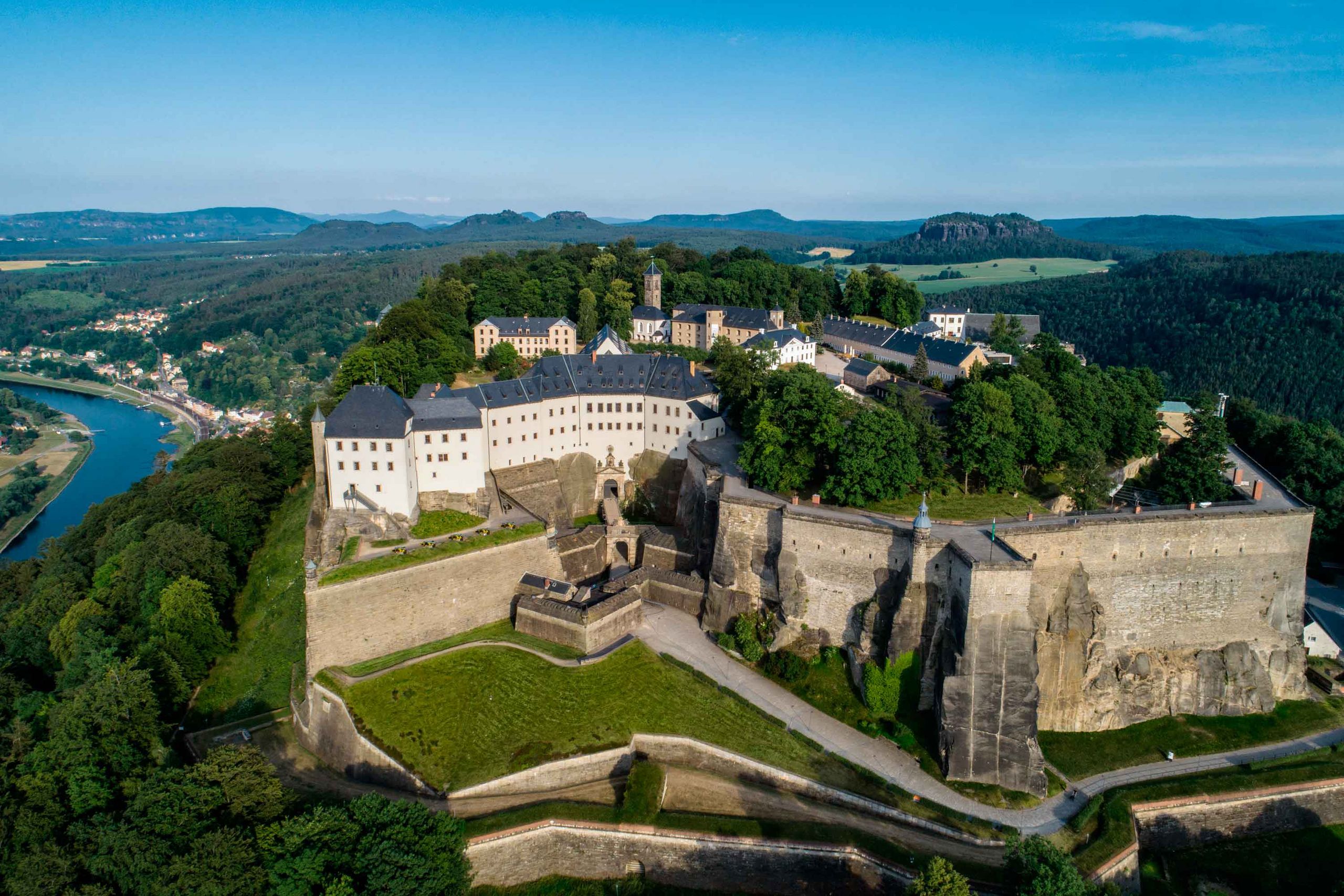 Neue Sensoren In Der Sächsischen Schweiz: Sachsenforst Im Einsatz Zur Frühzeitigen Schadenserkennung Neue Sensoren In Der Sächsischen Schweiz: Sachsenforst Im Einsatz Zur Frühzeitigen Schadenserkennung