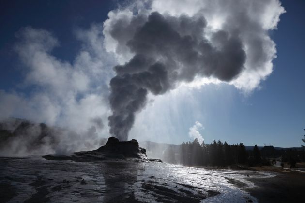 New Insights Into Yellowstone's Magma Reservoir And Future Eruptions