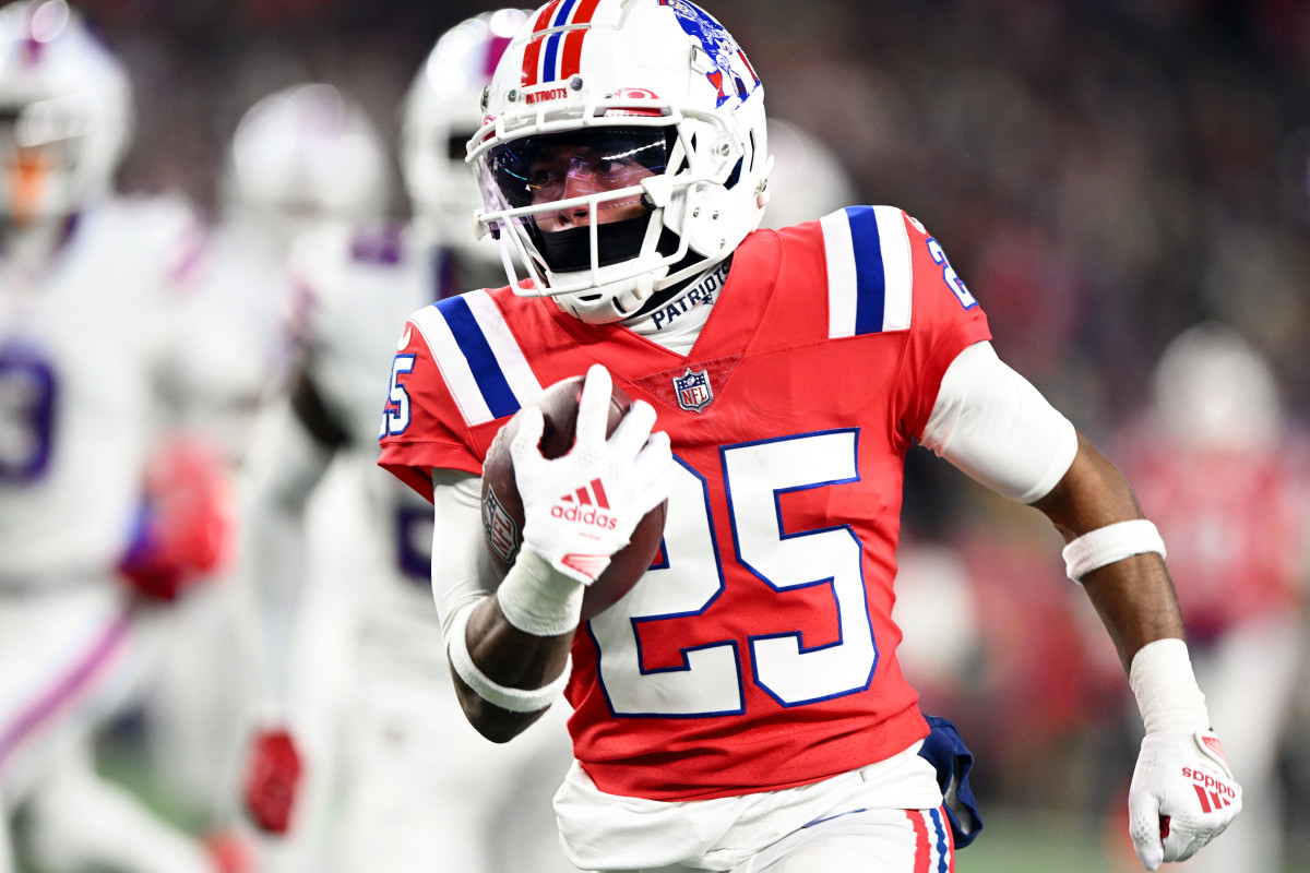NFL Analyst's Bold Prediction: Patriots' Post-2025 Draft Future NFL Analyst's Bold Prediction: Patriots' Post-2025 Draft Future